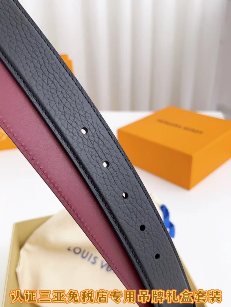 LOUIS VUITTON Belts